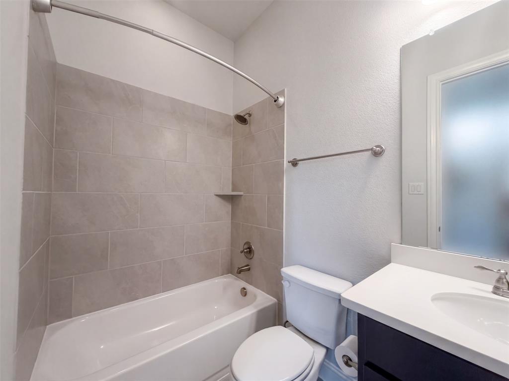 850 Elm Park Drive Property Photo 13