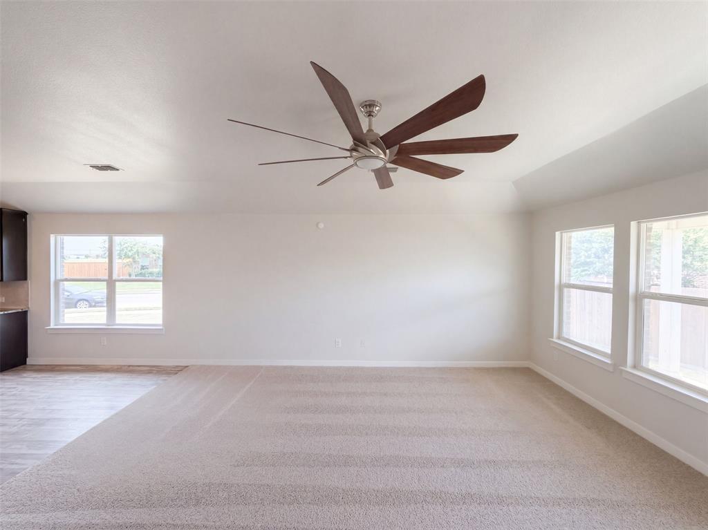 8956 Devonshire Drive Property Photo 7