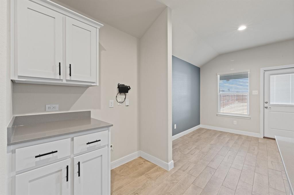 616 Breckenridge Park Drive Property Photo 15