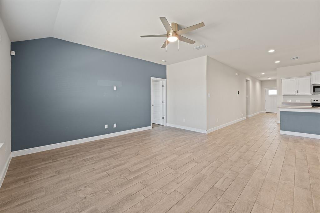 616 Breckenridge Park Drive Property Photo 18