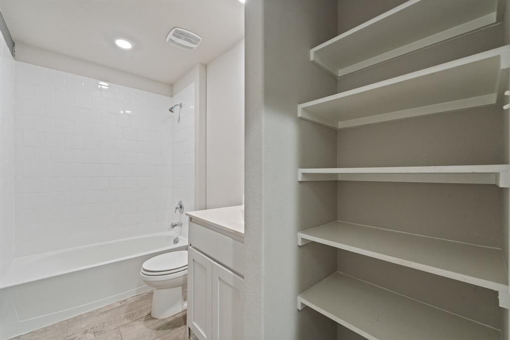 616 Breckenridge Park Drive Property Photo 29