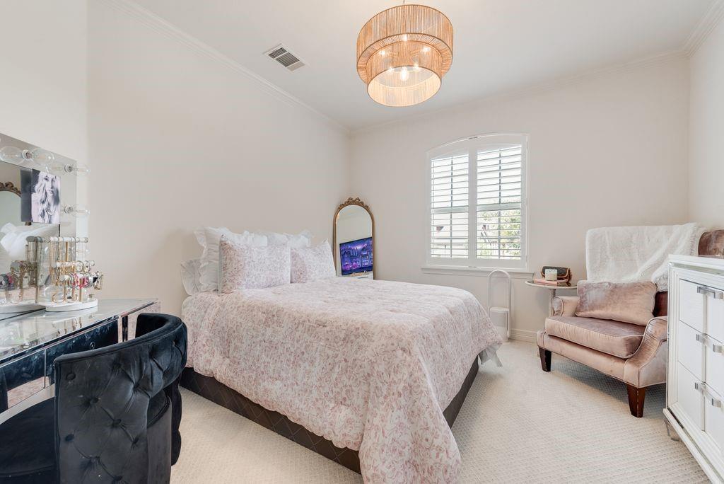 8 Siesta Circle Property Photo 28