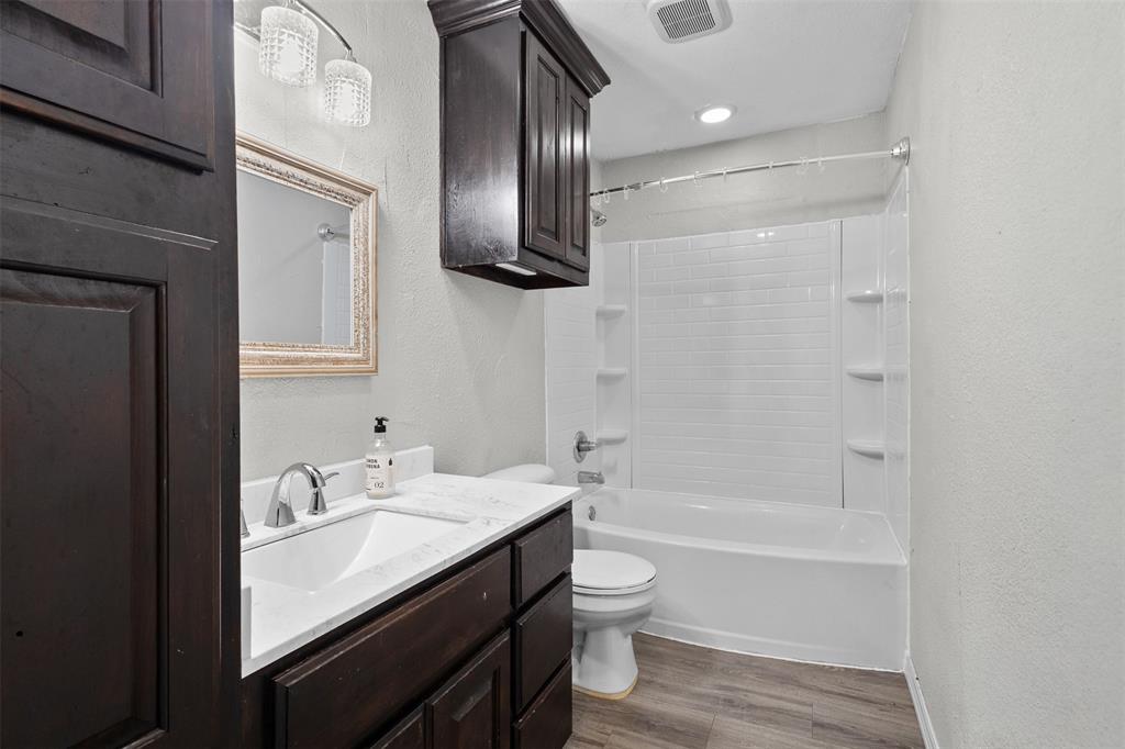 107 S Flower Lane Property Photo 14