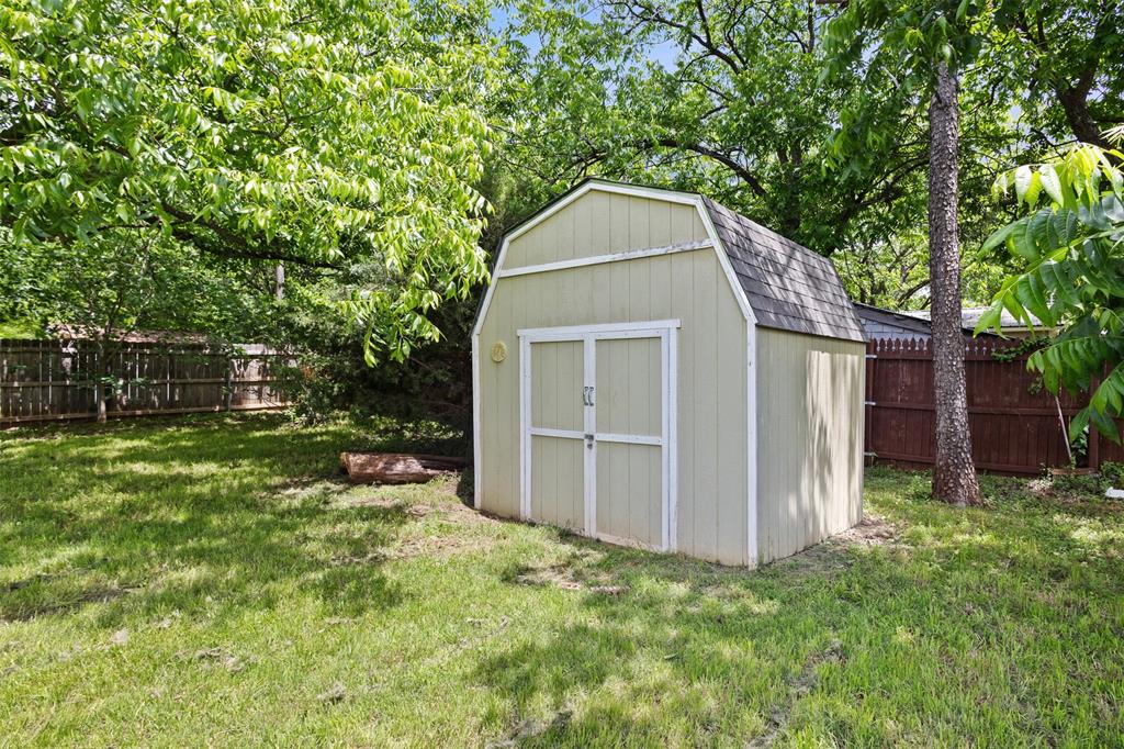 107 S Flower Lane Property Photo 23