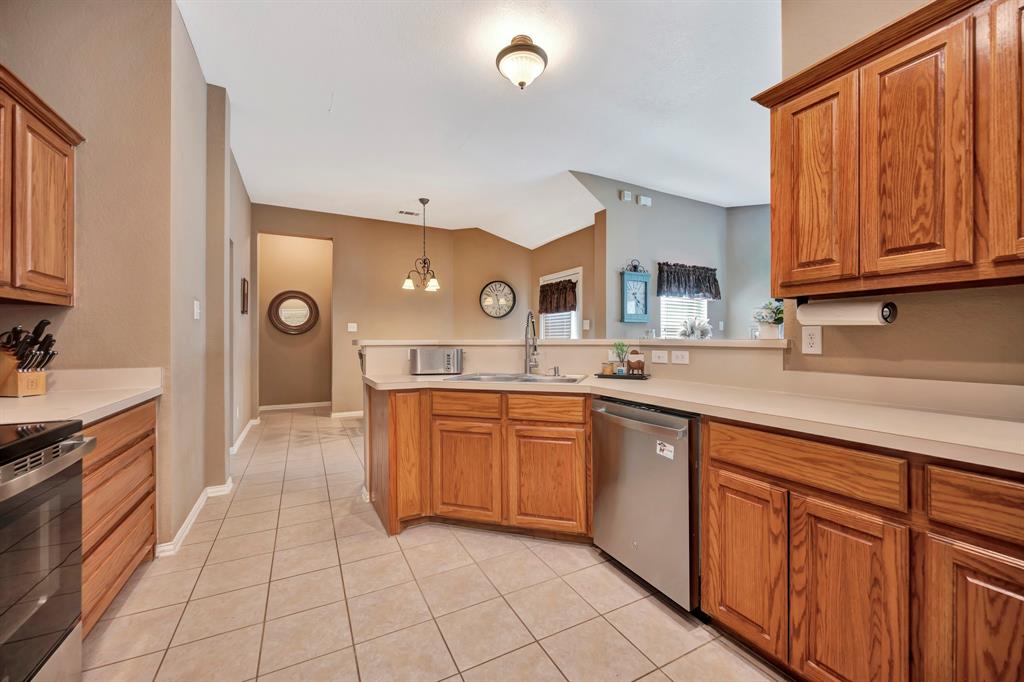 11501 Emory Trail Property Photo 3