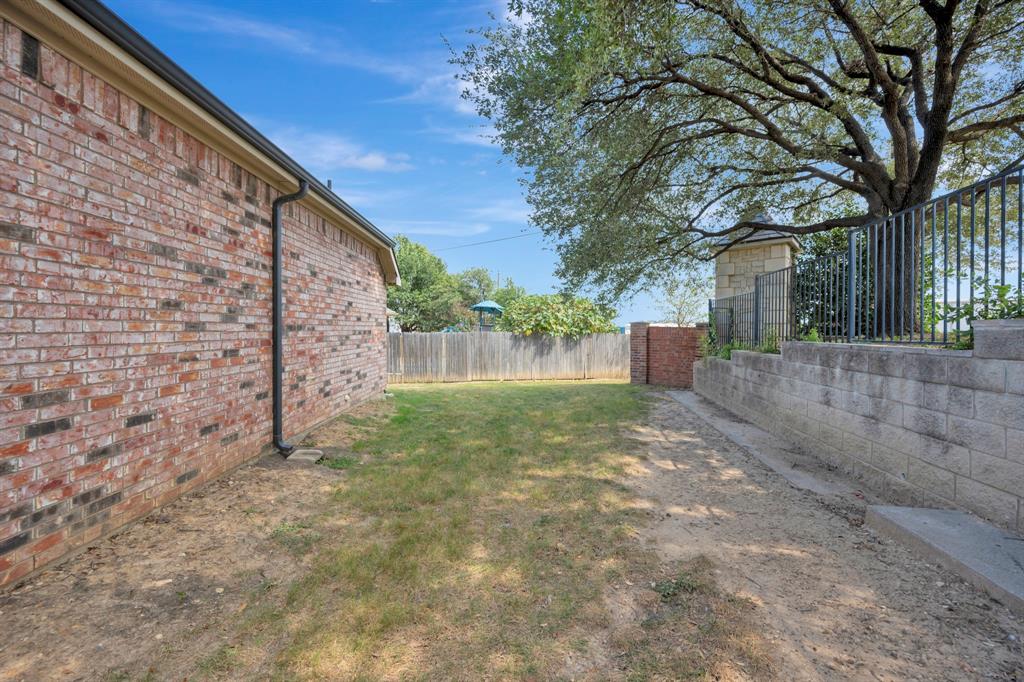 11501 Emory Trail Property Photo 37