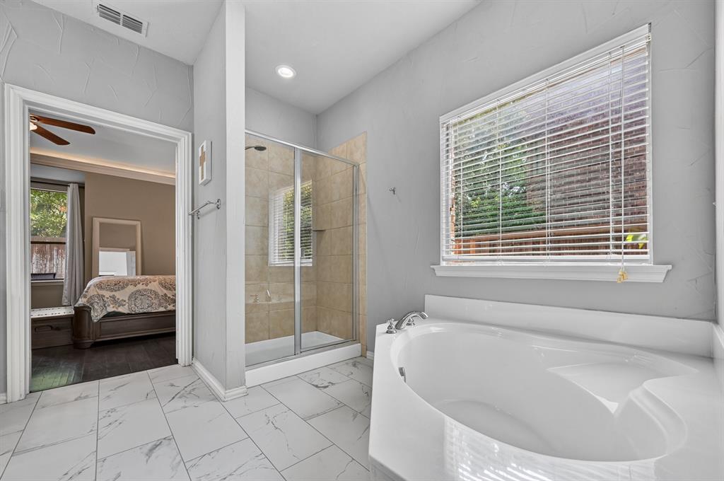 1900 Creek Bend Drive Property Photo 17