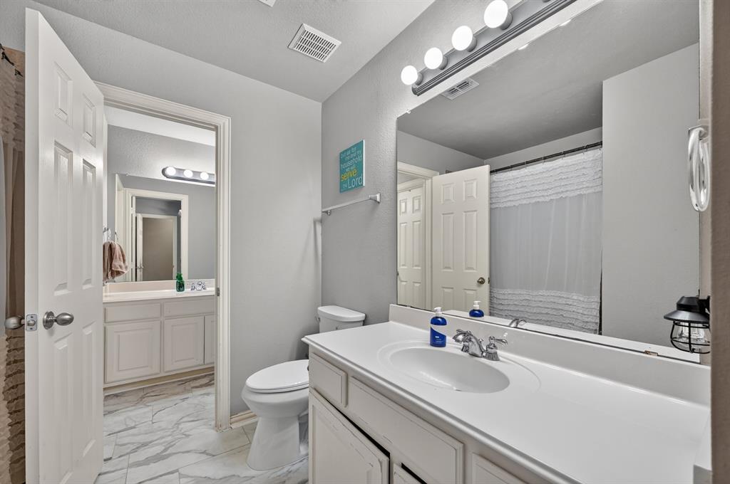 1900 Creek Bend Drive Property Photo 26