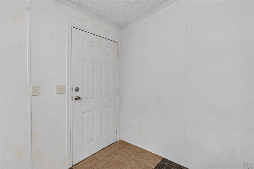 339 N Fm 2353 Property Photo 13