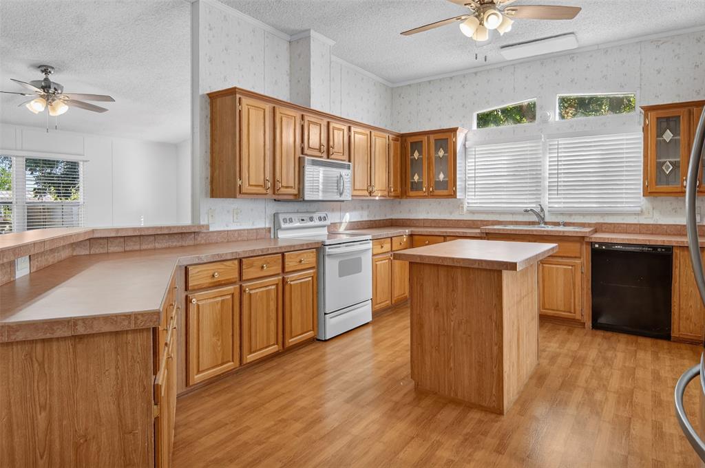 339 N Fm 2353 Property Photo 23