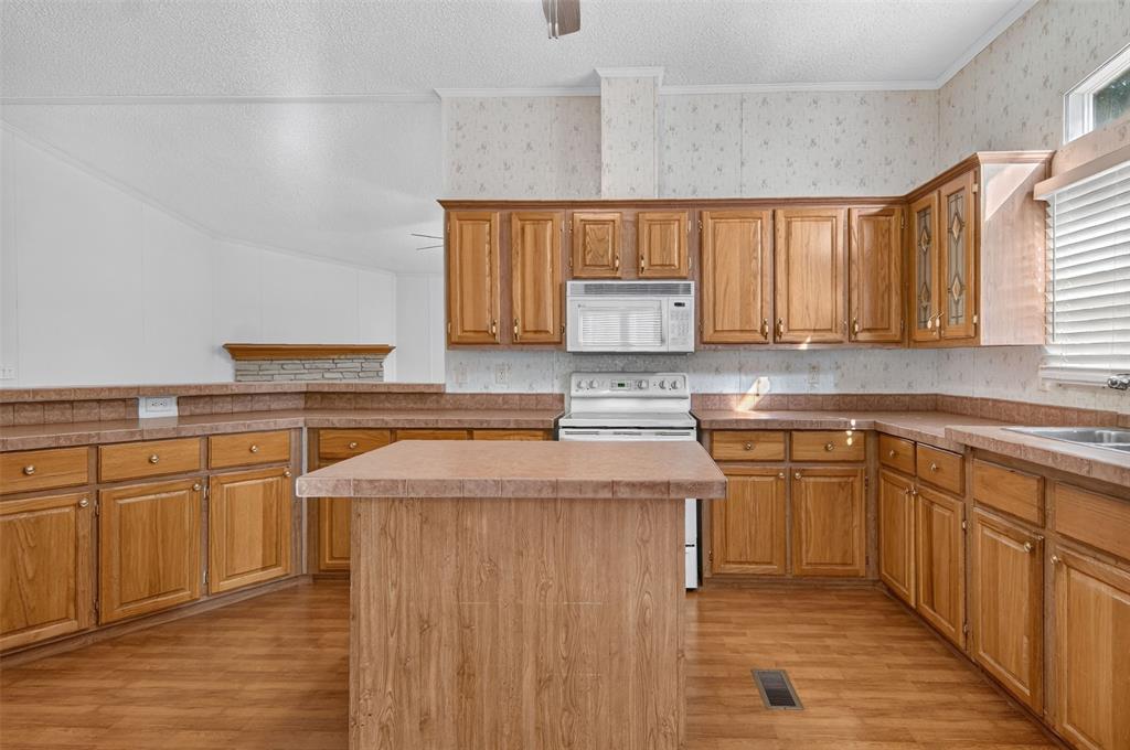 339 N Fm 2353 Property Photo 24