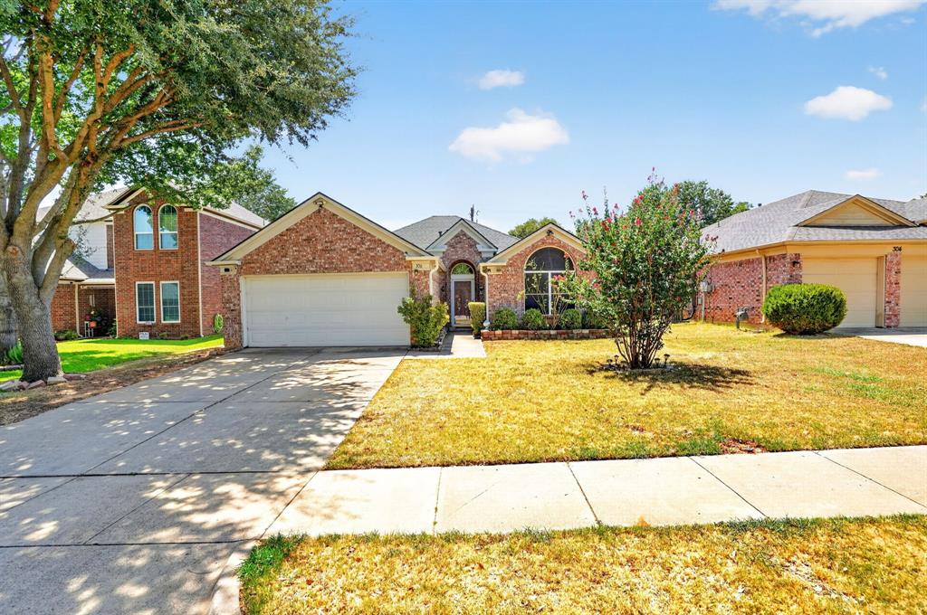 306 Branch Bend Property Photo 1