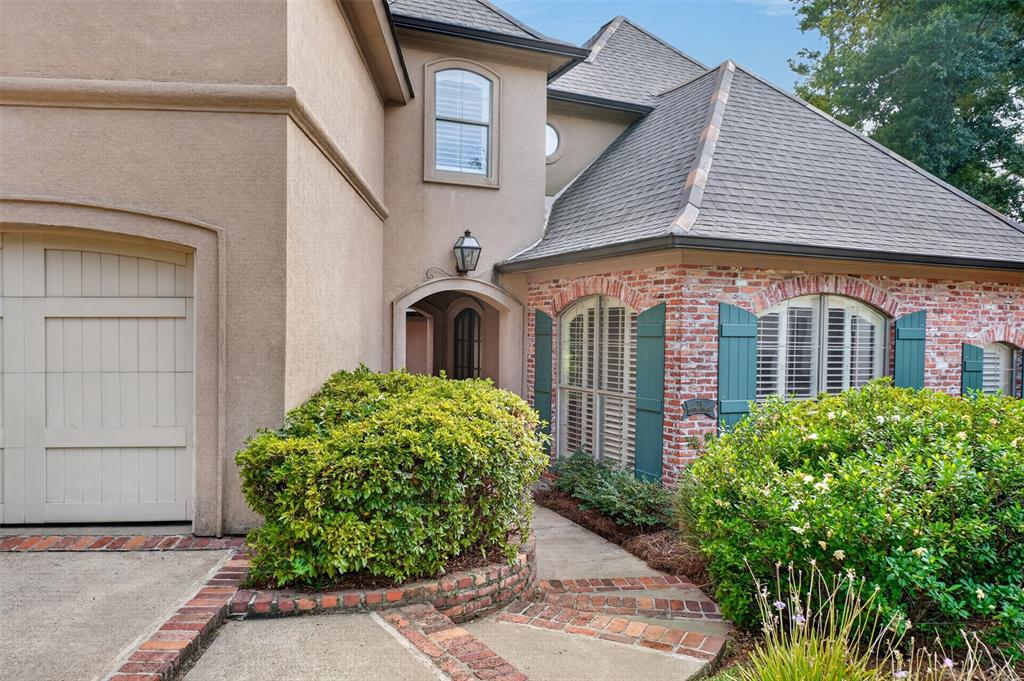 18 Beaux Rivages Drive Property Photo 1