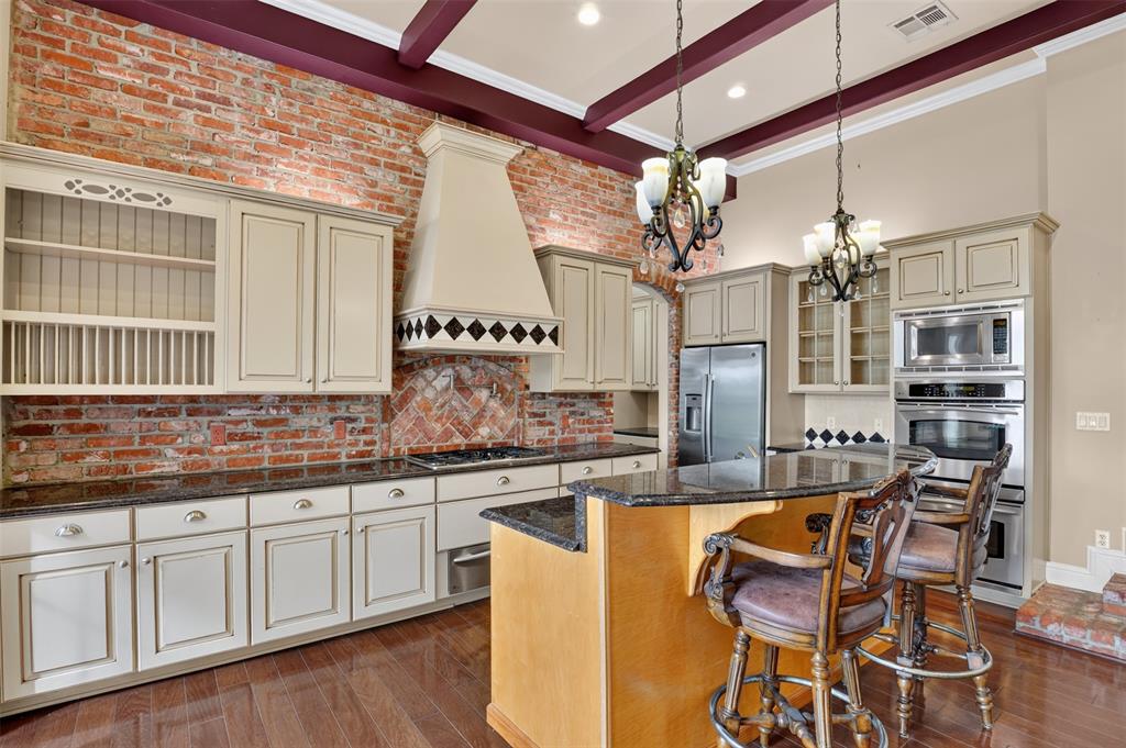 18 Beaux Rivages Drive Property Photo 9