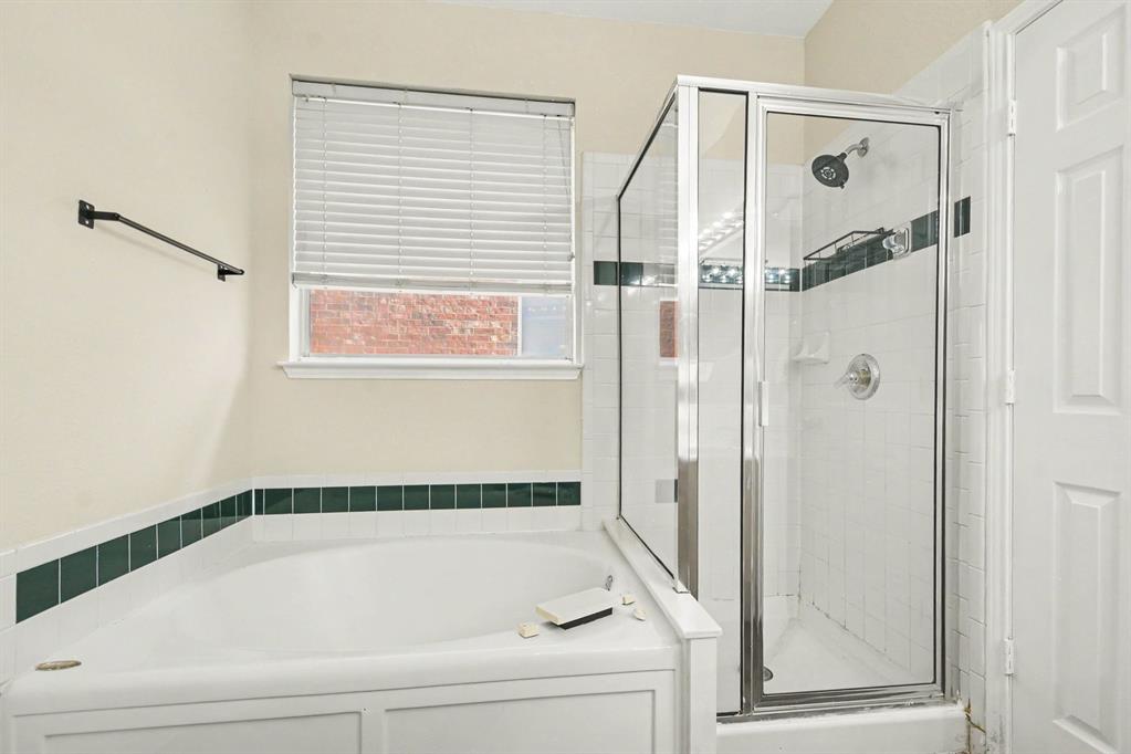 3204 Windridge Lane Property Photo 14