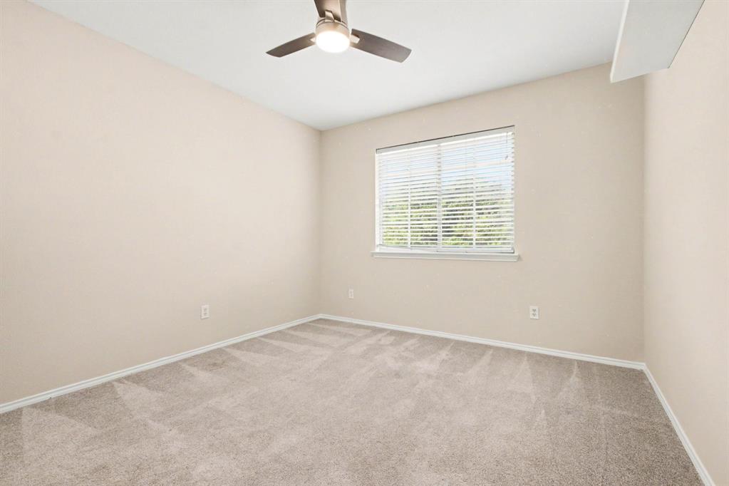 3204 Windridge Lane Property Photo 25