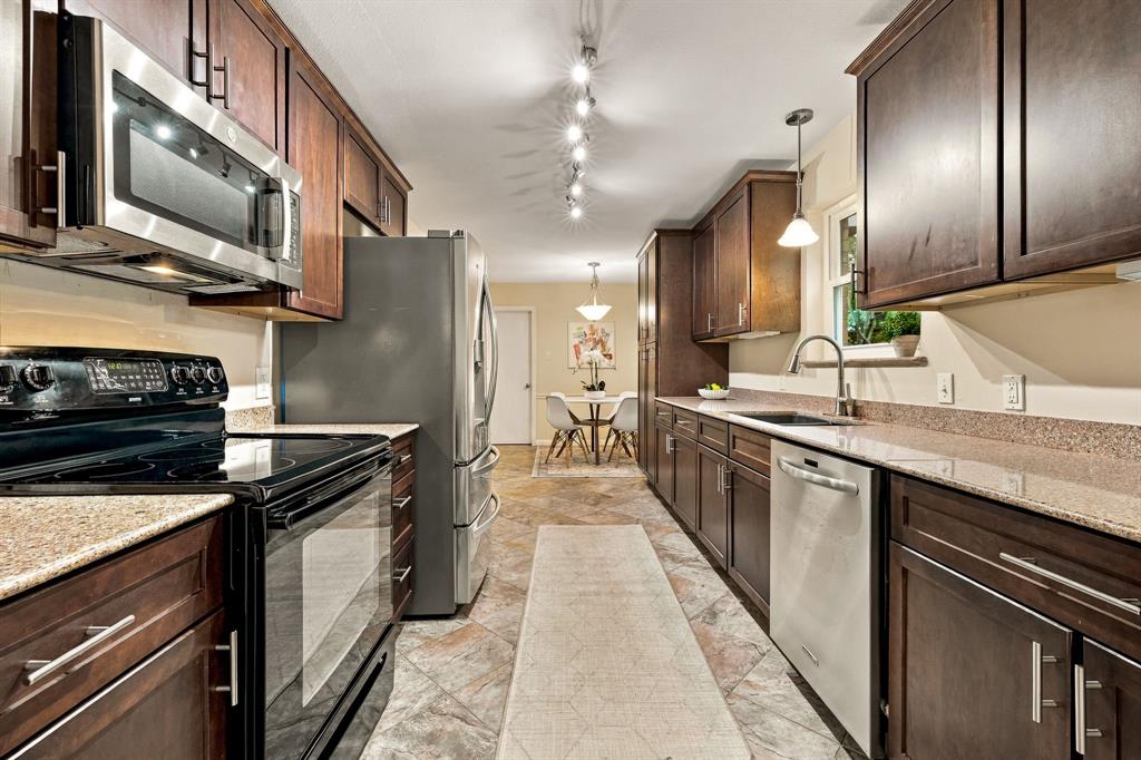 6336 E University Boulevard Property Photo 12