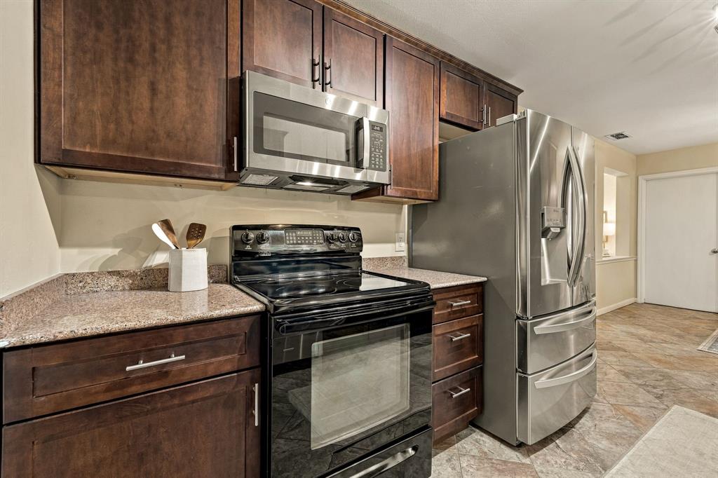 6336 E University Boulevard Property Photo 14