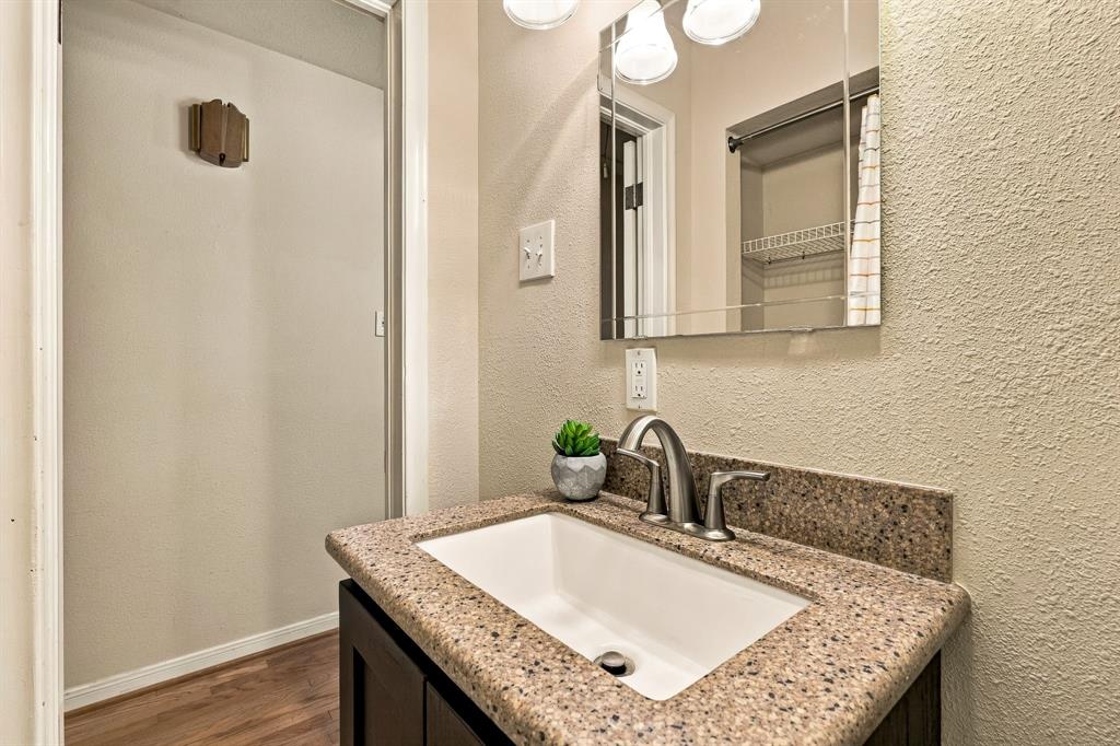 6336 E University Boulevard Property Photo 25