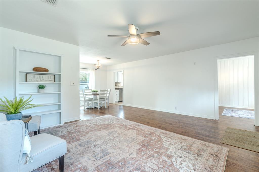 403 Norton Street Property Photo 5