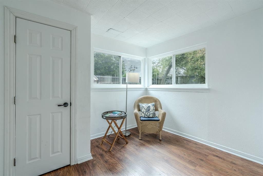 403 Norton Street Property Photo 23