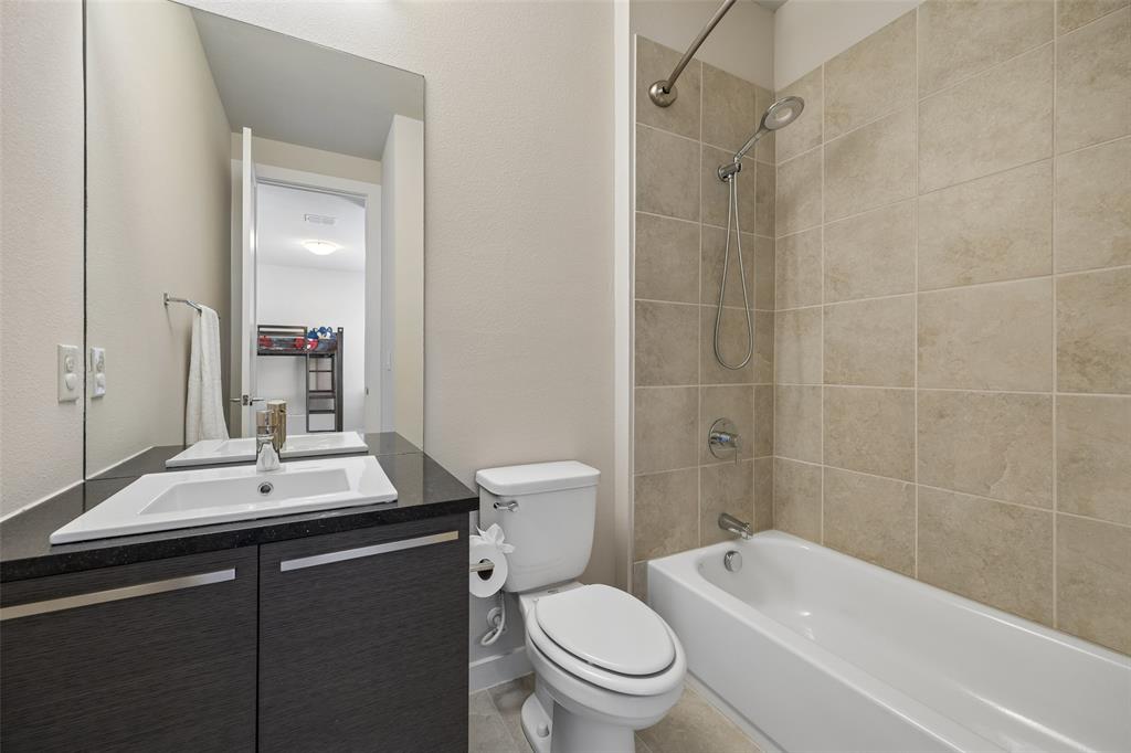 769 Laverton Drive Property Photo 28