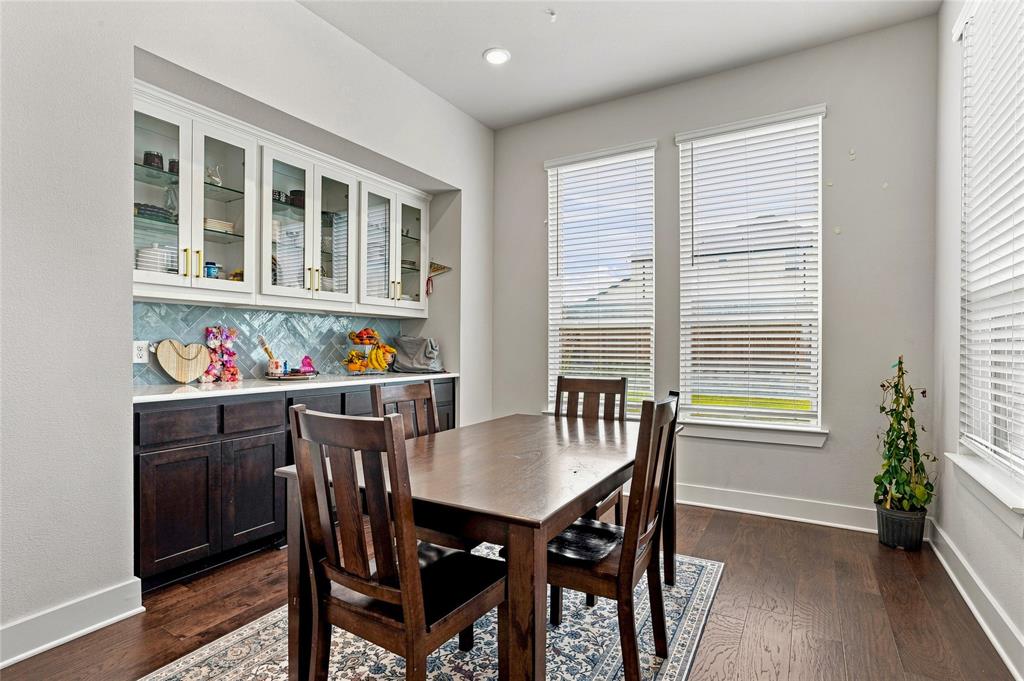6817 Tadpole Trail Property Photo 17