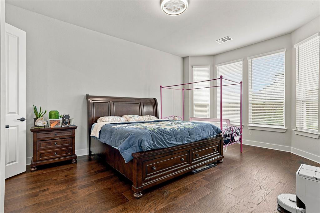 6817 Tadpole Trail Property Photo 18