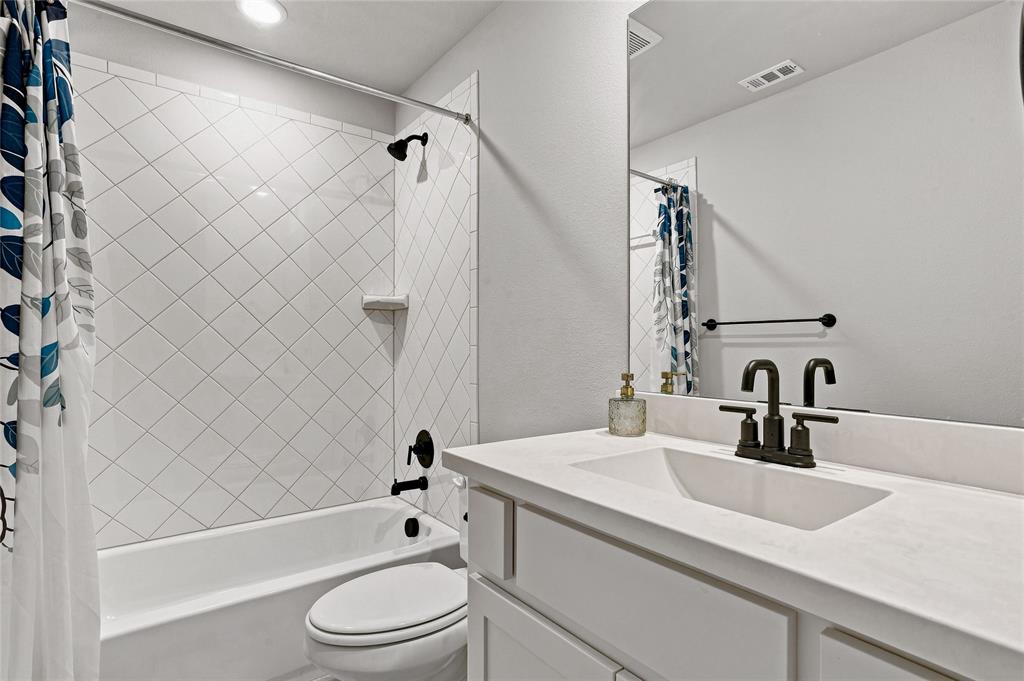 6817 Tadpole Trail Property Photo 29