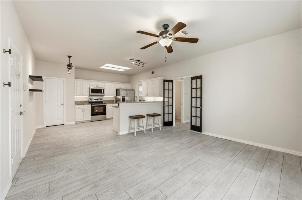 2203 Meadowstone Drive Property Photo 15