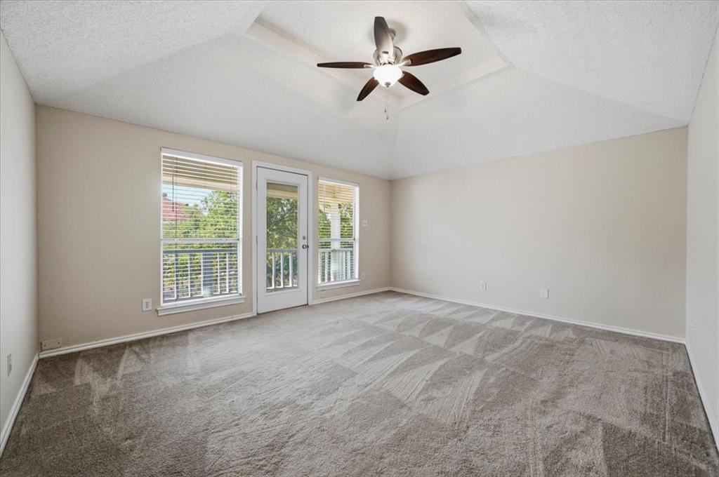 2203 Meadowstone Drive Property Photo 18