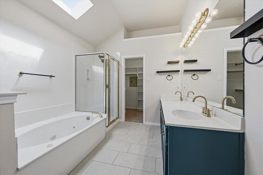 2203 Meadowstone Drive Property Photo 21