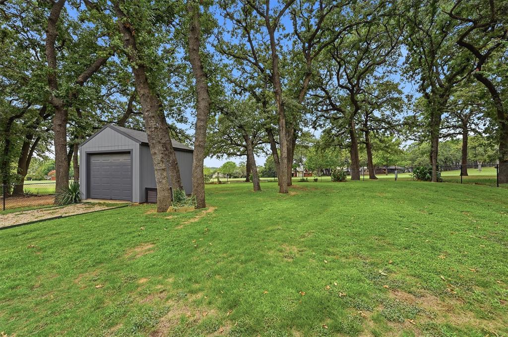 237 Cayuga Trail Property Photo 32
