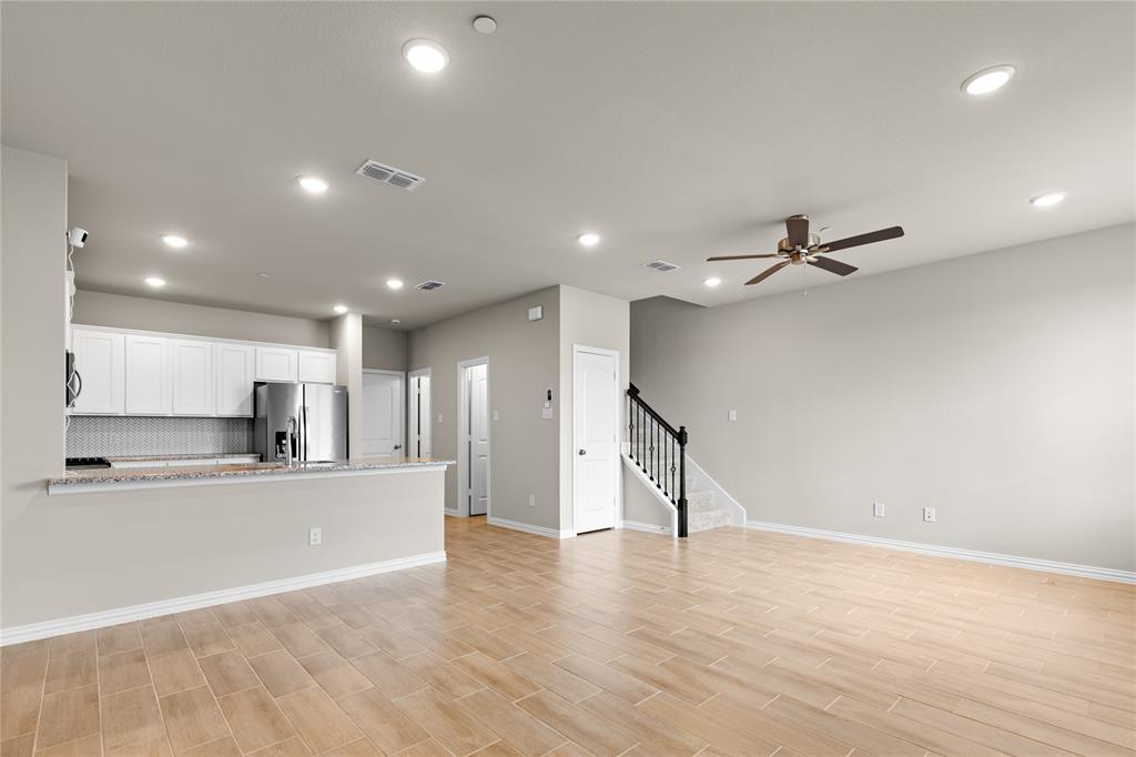1229 Morgan Drive Property Photo 6