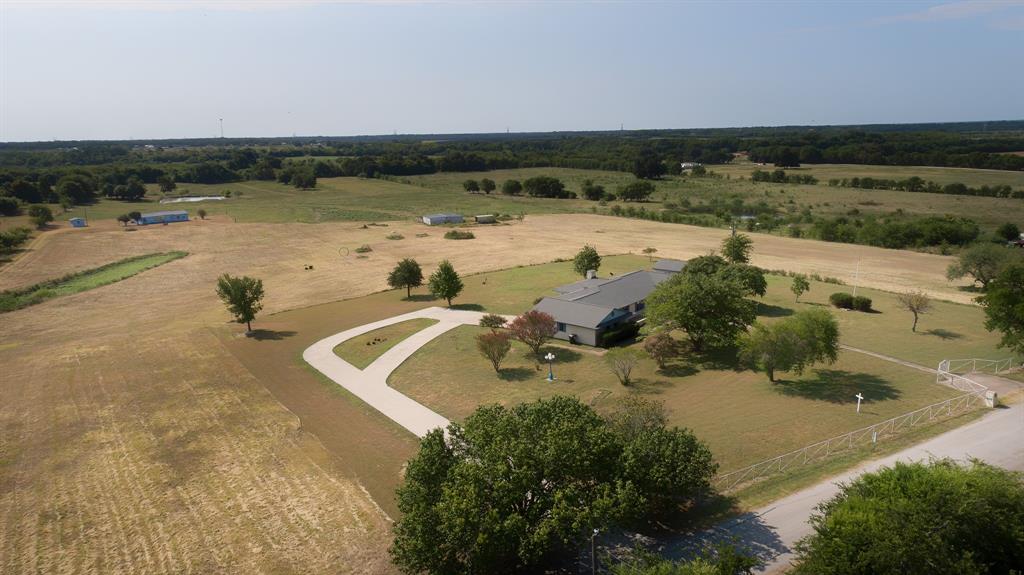 6883 County Road 4098 Property Photo 3