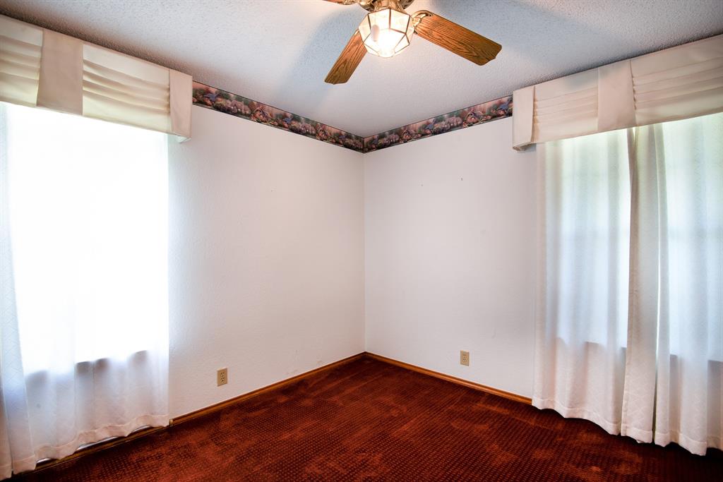 6883 County Road 4098 Property Photo 19