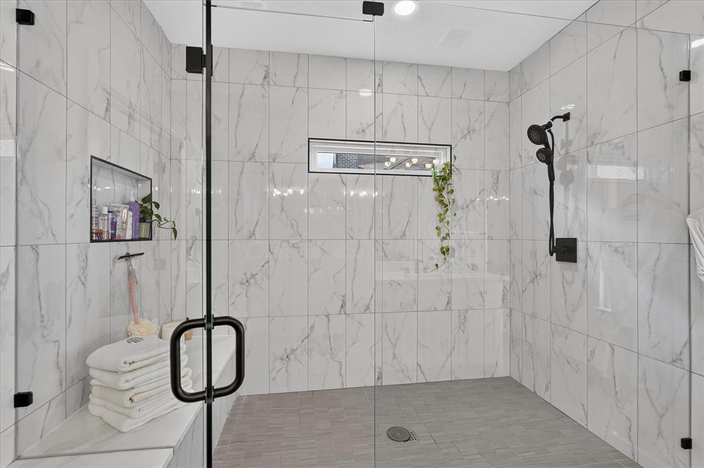 7105 Granada Place Property Photo 15
