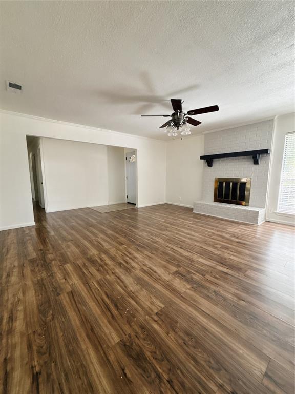 526 Park Lane Property Photo 3