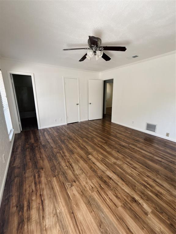 526 Park Lane Property Photo 11