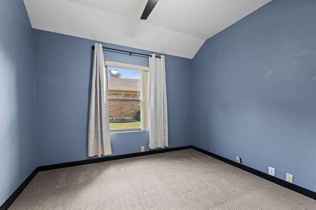 7228 Cross Keys Drive Property Photo 8