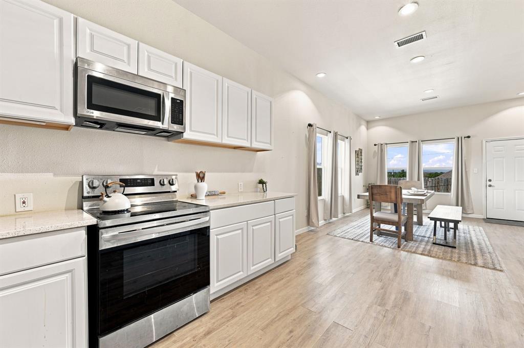 922 Pecos River Drive Property Photo 1