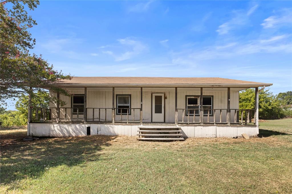 1901 E Texas Street Property Photo 1