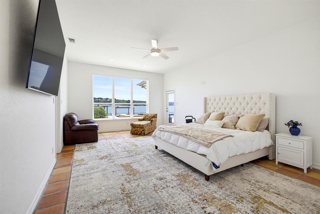 2326 River Road Property Photo 18