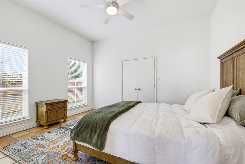 2326 River Road Property Photo 24