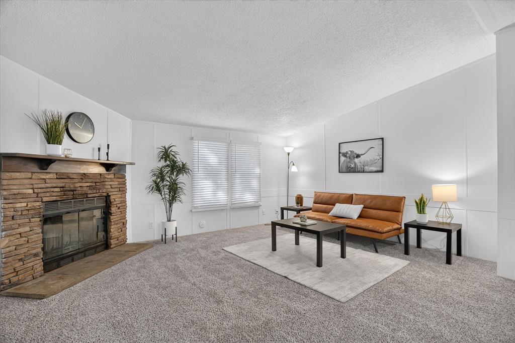4631 Lyndi Lane Property Photo 4