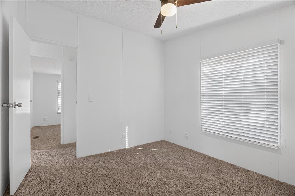 4631 Lyndi Lane Property Photo 16