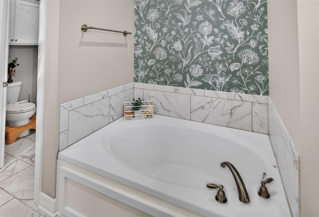 379 Mousse Ruelle Drive Property Photo 20