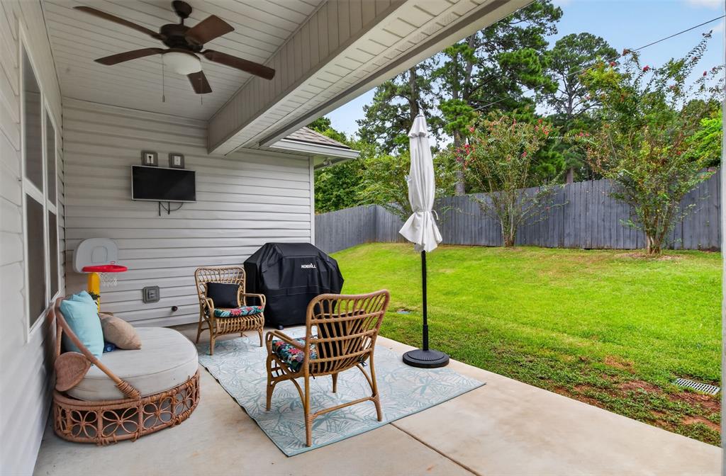 379 Mousse Ruelle Drive Property Photo 27