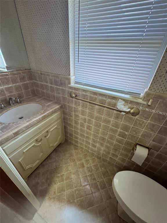 598 Washington Boulevard Property Photo 7