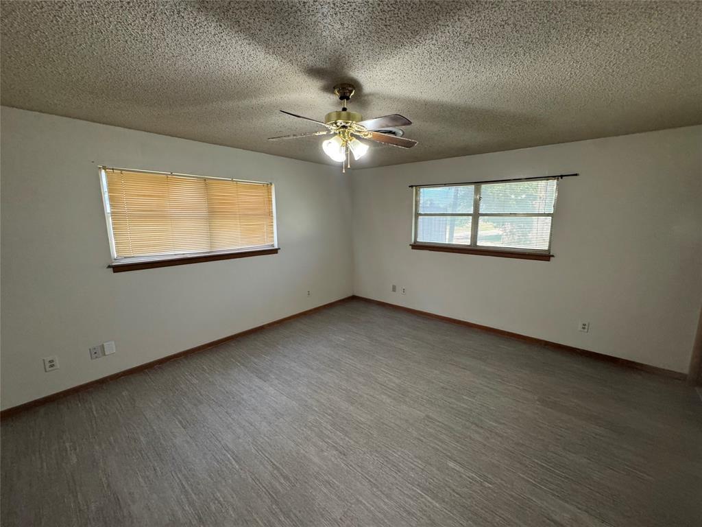 598 Washington Boulevard Property Photo 10